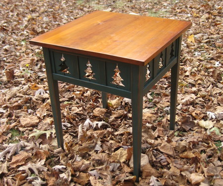 Pine Tree End Table